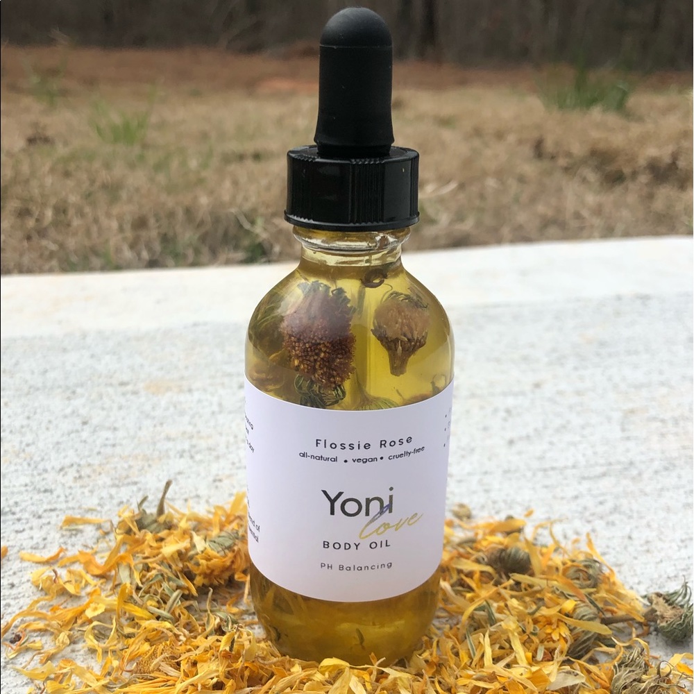 Yoni oil for vaginal dryness and ph balance